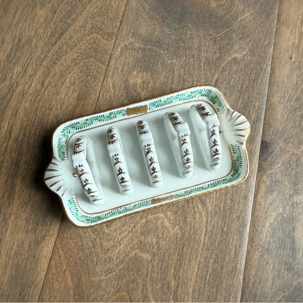 Herend Cream and Brown 4 slice toast server with Green Accents